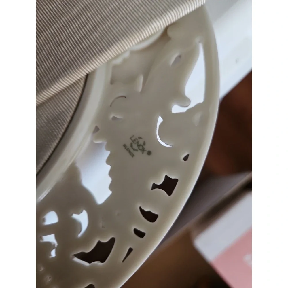 Vintage Lenox Picture Frame Renaissance Open Lace 6